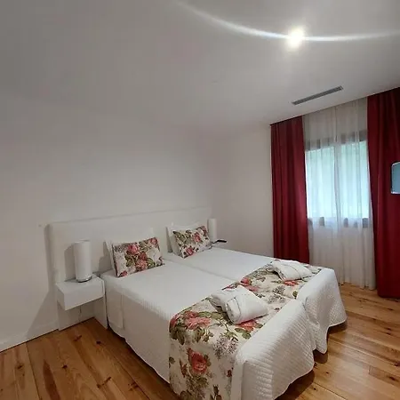 Casa Com Piscina Privada E Jacuzzi No Geres Ferienhaus Pandoses