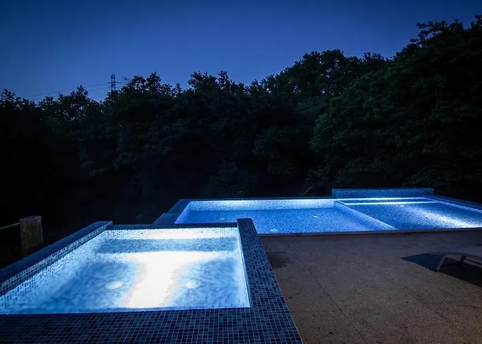 Casa Com Piscina Privada E Jacuzzi No Geres Prázdninový dům *