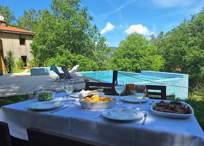 Nyaraló Casa Com Piscina Privada E Jacuzzi No Geres *