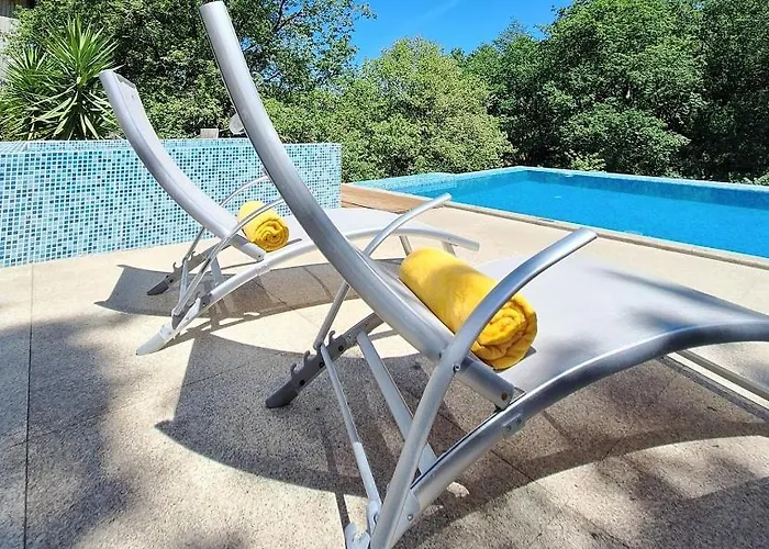 Casa Com Piscina Privada E Jacuzzi No Geres
